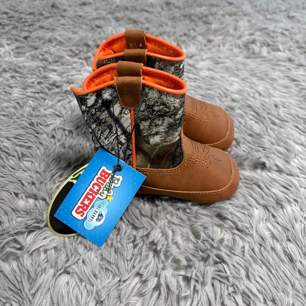 Baby Buckers Mossy Oak Crib Boot Shoes Camouflage Orange Baby 2/3c NEW